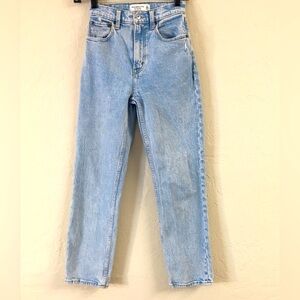 Abercrombie & Fitch The 90’s Straight Ultra High Rise Jeans 23 Blue Casual Fall